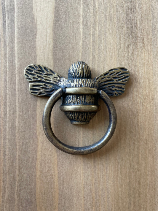 Cabinet & Drawer Bee Ring Pull Handle