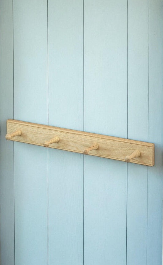 Oak Shaker Four Peg Rail