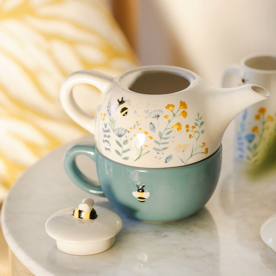 Floral Teapot & Cup Set | Blue & White | Floral | Bee Design