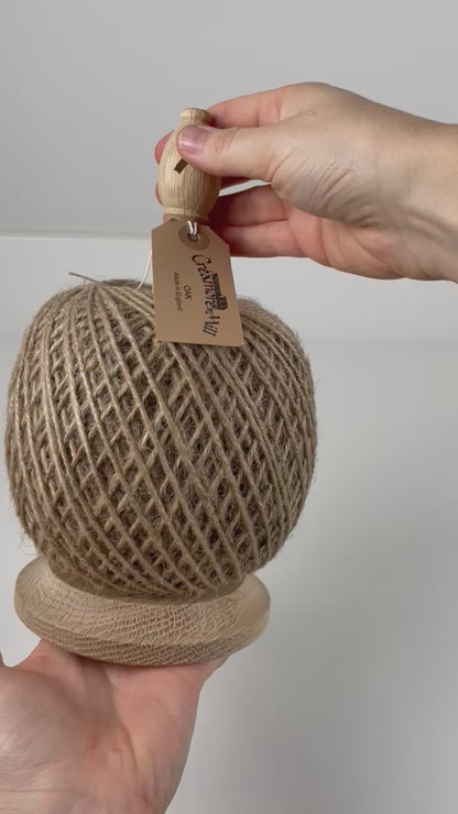 Oak Twine & Stand Cutter | Natural | Large